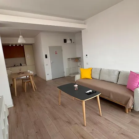 Warm 3 Apartment